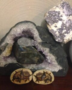 cuales-son-las-piedras-que-no-deben-ser-limpiadas-con-sal