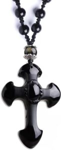 el-significado-detras-de-recibir-una-obsidiana-negra-como-regalo